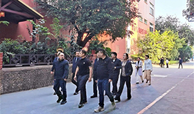 【企业新闻】湖北省仙桃市委常委组织部长徐国亮、市纪委书记王以贵、市正县级干部吴熙垚等领导一行莅临百合医疗总部考察调研